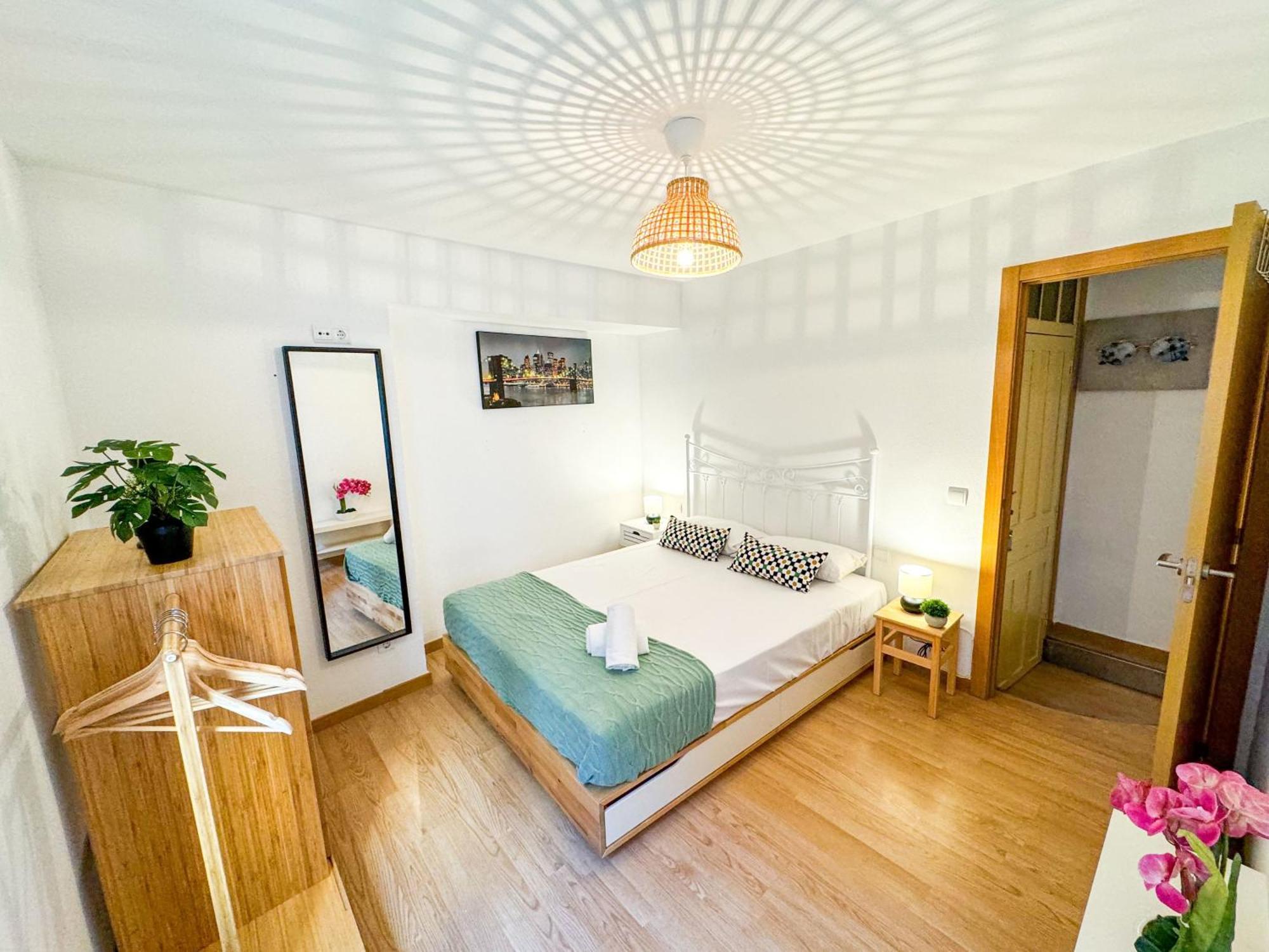 Appartement Travesia Del Pirineo Turistea à Huesca Extérieur photo
